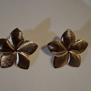 Helicpoter Wings Earrings